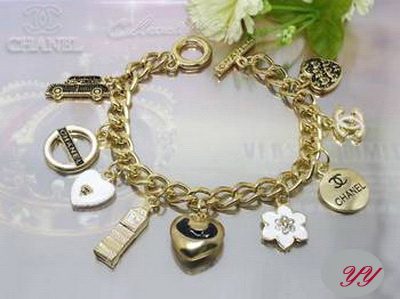 Bracciale Chanel Modello 244